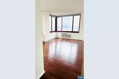 100 Old Palisade Road 2611 #2611, Fort Lee, NJ 07024 - Photo 7
