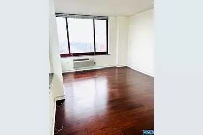 100 Old Palisade Road 2611 #2611, Fort Lee, NJ 07024 - Photo 9