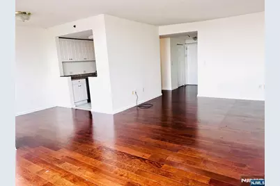 100 Old Palisade Road 2611 #2611, Fort Lee, NJ 07024 - Photo 3