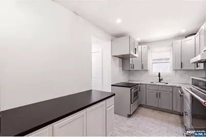 24 Anderson Avenue, Bergenfield, NJ 07621 - Photo 9