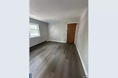 229-233 Park 10 #10, East Rutherford, NJ 07073 - Photo 11
