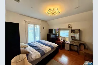 39 Pangborn Place, Hackensack, NJ 07601 - Photo 19
