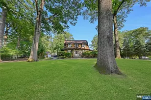 31 4 Th St, Park Ridge, NJ 07656 - Photo 1