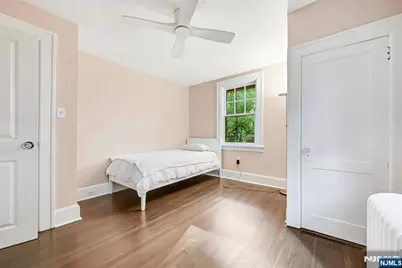 31 4 Th Street, Park Ridge, NJ 07656 - Photo 17