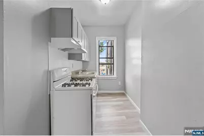 9 Monroe Street, Passaic, NJ 07055 - Photo 3
