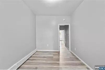9 Monroe Street, Passaic, NJ 07055 - Photo 5