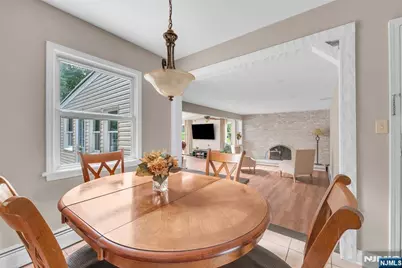 8 Cedar Lane, Roseland, NJ 07068 - Photo 13