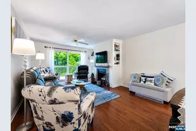 209 Wind Hollow Court, Mahwah, NJ 07430 - Photo 15