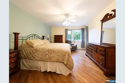 209 Wind Hollow Court, Mahwah, NJ 07430 - Photo 21