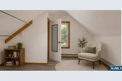508 Lowe Avenue, Ridgefield, NJ 07657 - Photo 11