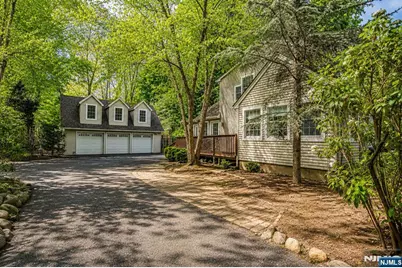 63 Park Avenue, Wyckoff Township, NJ 07481 - Photo 5