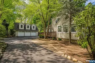 63 Park Ave, Wyckoff Township, NJ 07481 - Photo 5