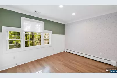 63 Park Avenue, Wyckoff Township, NJ 07481 - Photo 25