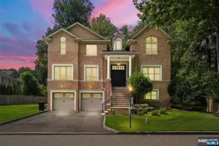 190 McKenna Dr, Norwood, NJ 07648 - Photo 1