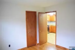 397 Hickory St, Kearny, NJ 07032 - Photo 13