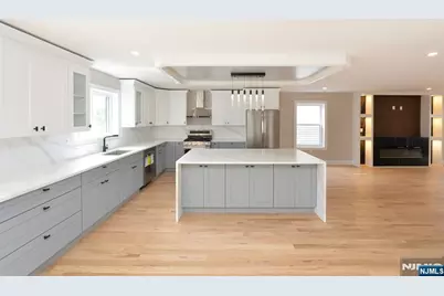 49 Center Street, Clifton, NJ 07011 - Photo 7