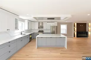 49 Center St, Clifton, NJ 07011 - Photo 7