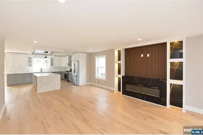 49 Center Street, Clifton, NJ 07011 - Photo 5
