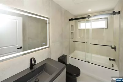 49 Center Street, Clifton, NJ 07011 - Photo 11