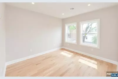 49 Center Street, Clifton, NJ 07011 - Photo 17