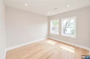 49 Center St, Clifton, NJ 07011 - Photo 17