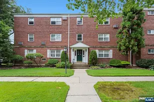 237 Johnson Ave P6, Hackensack, NJ 07601 - Photo 1