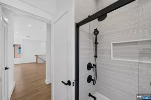 122 Edsall Ave, Palisades Park, NJ 07650 - Photo 15