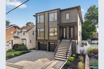 122 Edsall Avenue, Palisades Park, NJ 07650 - Photo 3