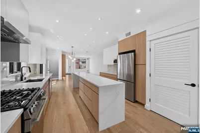 122 Edsall Avenue, Palisades Park, NJ 07650 - Photo 33