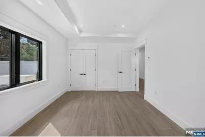 122 Edsall Avenue, Palisades Park, NJ 07650 - Photo 43