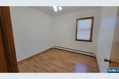 426 Grace Avenue 1st Floor #1st floor, Garfield, NJ 07026 - Photo 7