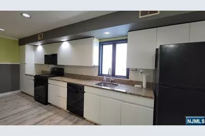 426 Grace Avenue 1st Floor #1st floor, Garfield, NJ 07026 - Photo 5