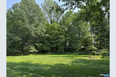 485 Saddle River Road 18 #18, Saddle Brook Township, NJ 07663 - Photo 13