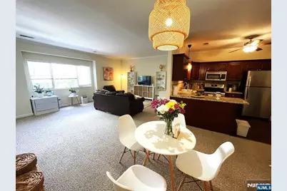 485 Saddle River Road 18 #18, Saddle Brook Township, NJ 07663 - Photo 3