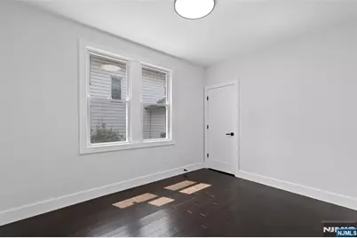 561 Grand Avenue 1 #1, Leonia, NJ 07605 - Photo 11