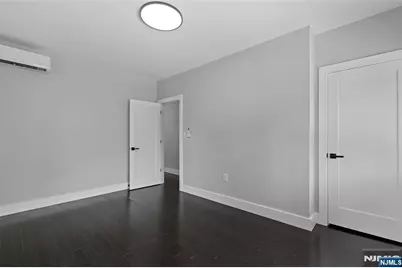 561 Grand Avenue 1 #1, Leonia, NJ 07605 - Photo 5