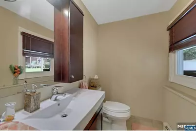 33 Hurlbut Street, Westwood, NJ 07675 - Photo 31