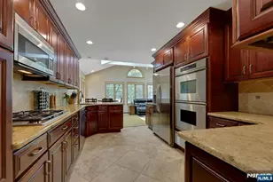 33 Hurlbut St, Westwood, NJ 07675 - Photo 17