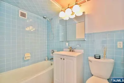 233 12th Street 2A #2A, Palisades Park, NJ 07650 - Photo 9