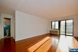 233 12th Street 2A, Palisades Park, NJ 07650 - Photo 5