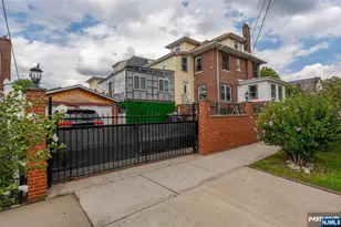 300-302 Ridge St, Newark, NJ 07104 - Photo 25