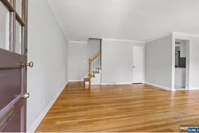 2199 Center Avenue B #B, Fort Lee, NJ 07024 - Photo 5