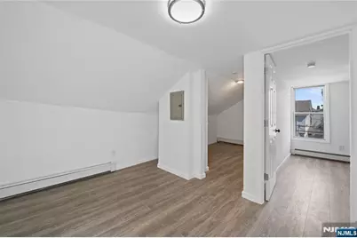80 Wayne Avenue, Paterson, NJ 07522 - Photo 23