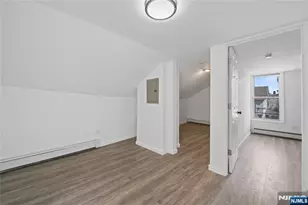 80 Wayne Ave, Paterson, NJ 07522 - Photo 23