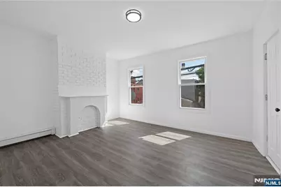 80 Wayne Avenue, Paterson, NJ 07522 - Photo 15