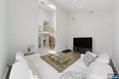 15 Hudson Terrace, Englewood Cliffs, NJ 07632 - Photo 7
