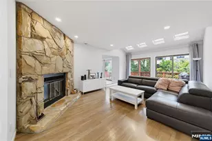 15 Hudson Terrace, Englewood Cliffs, NJ 07632 - Photo 17