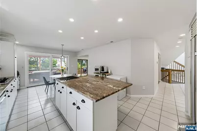 15 Hudson Terrace, Englewood Cliffs, NJ 07632 - Photo 13