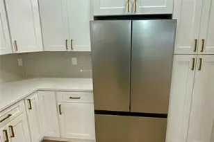 340 Watson Ave, Lyndhurst Township, NJ 07071 - Photo 23