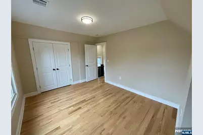 340 Watson Avenue, Lyndhurst Township, NJ 07071 - Photo 37